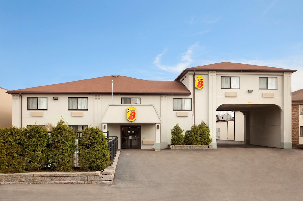 Super 8 by Wyndham Niagara Falls NY - photo 55