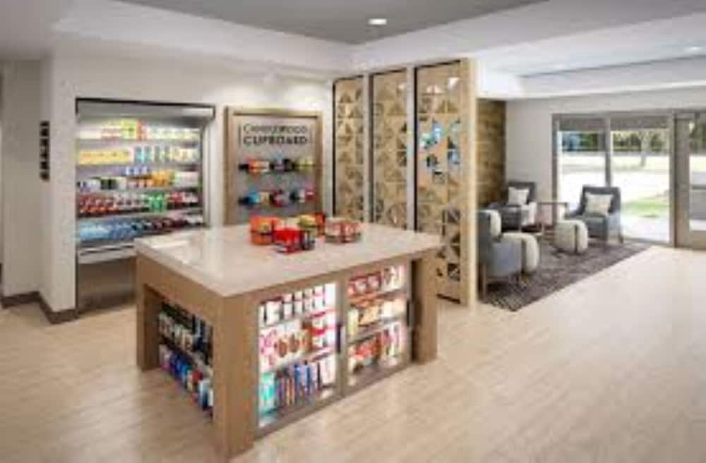 Candlewood Suites Charleston Mt Pleasant by IHG - photo 31