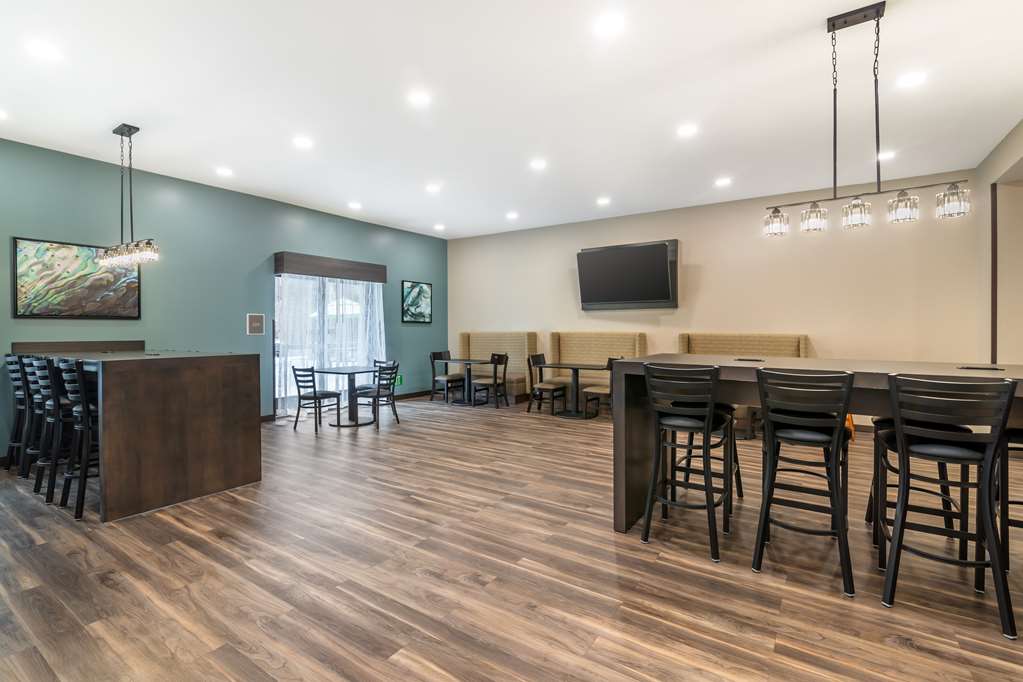 Best Western Plus Bluffton Hilton Head Hotel - photo 9