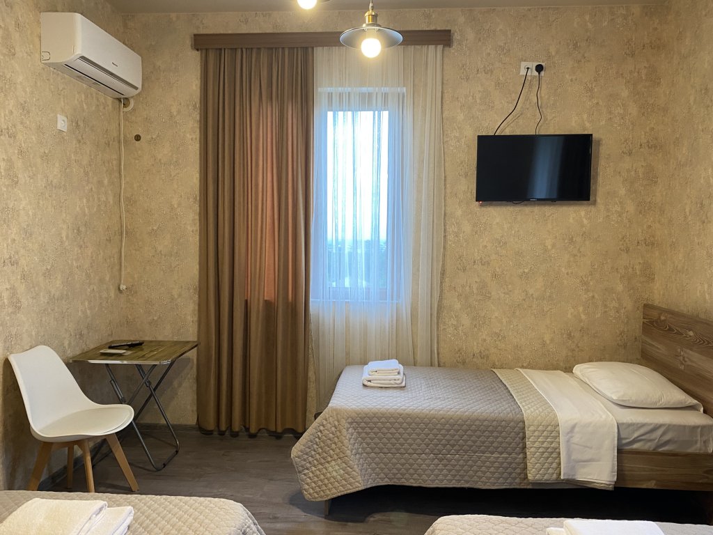 Hotel West Face