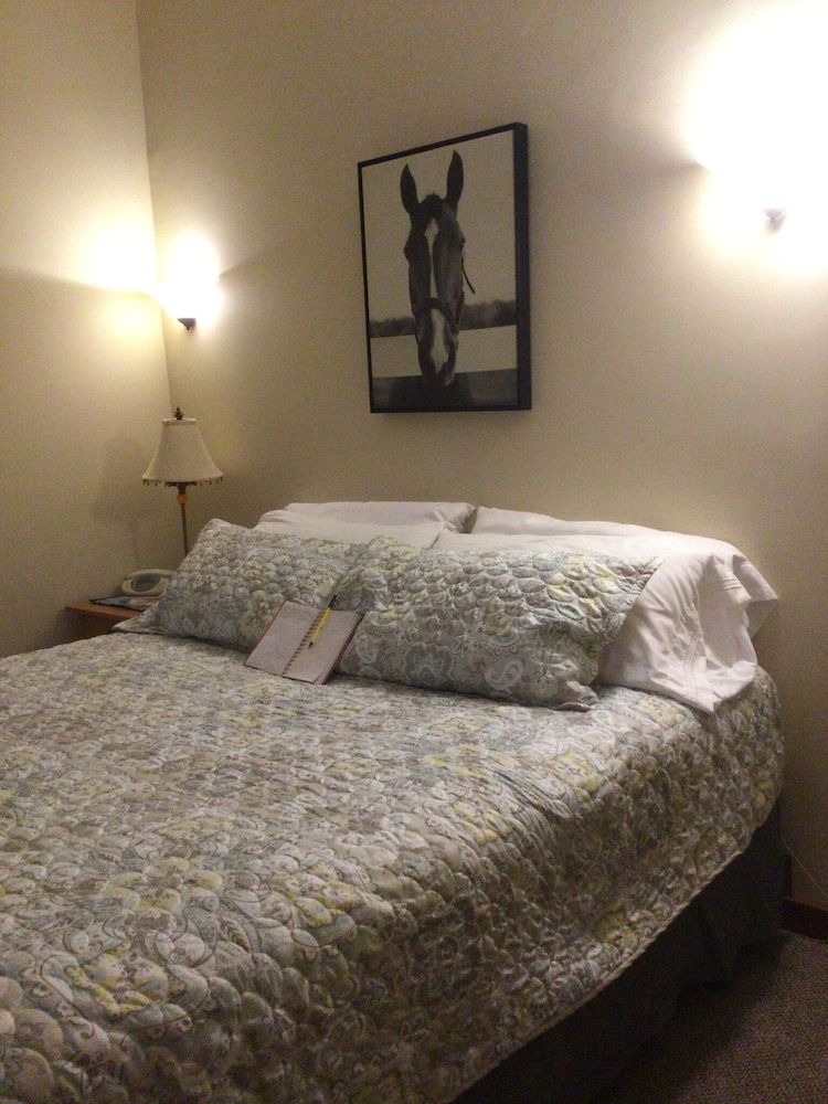 Stagecoach House Inn - photo 81