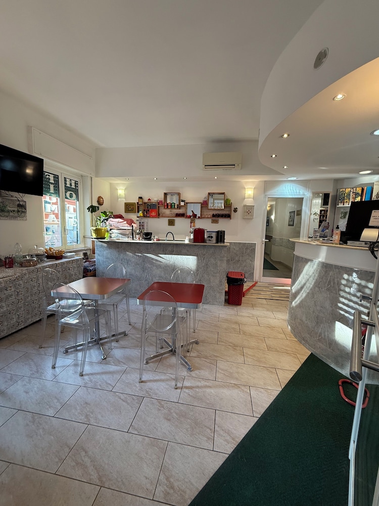 Fiumara Hotel - last minute hotel in Genoa