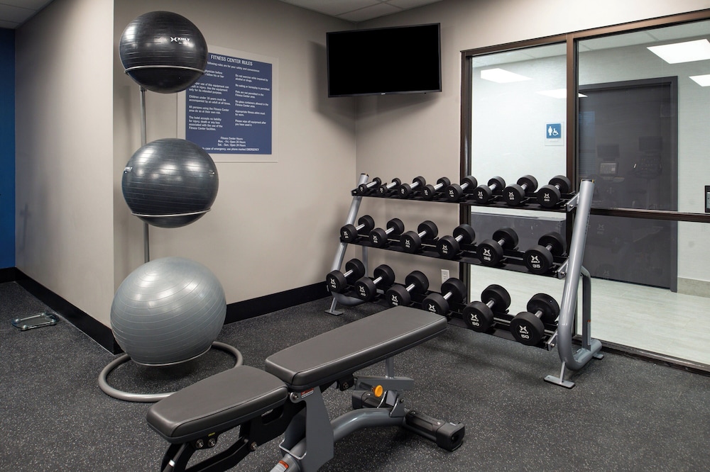 Four Points by Sheraton Omaha Midtown - photo 21