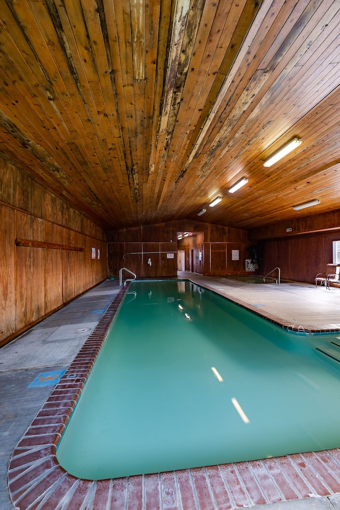 Jot's Resort - photo 81