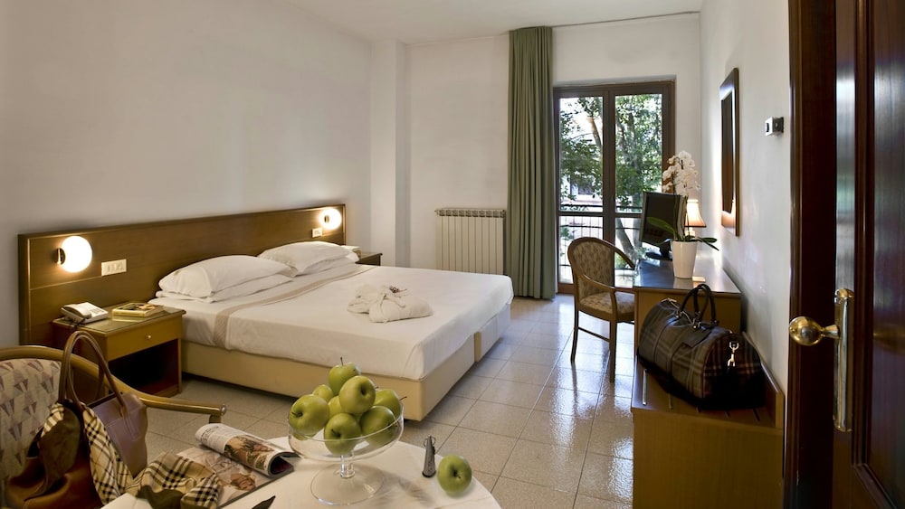 Albergo La Pace - last minute hotel in Segni