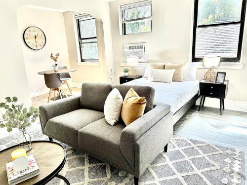 Lennox B401 Peaceful & Perfect Studio Apt — 4-Star Luxury Hotel in Philadelphia, United States