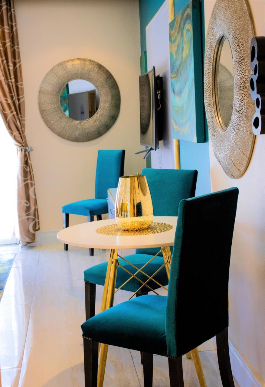 Luxury Apartment Near V&A Waterfront and CPT Stadium