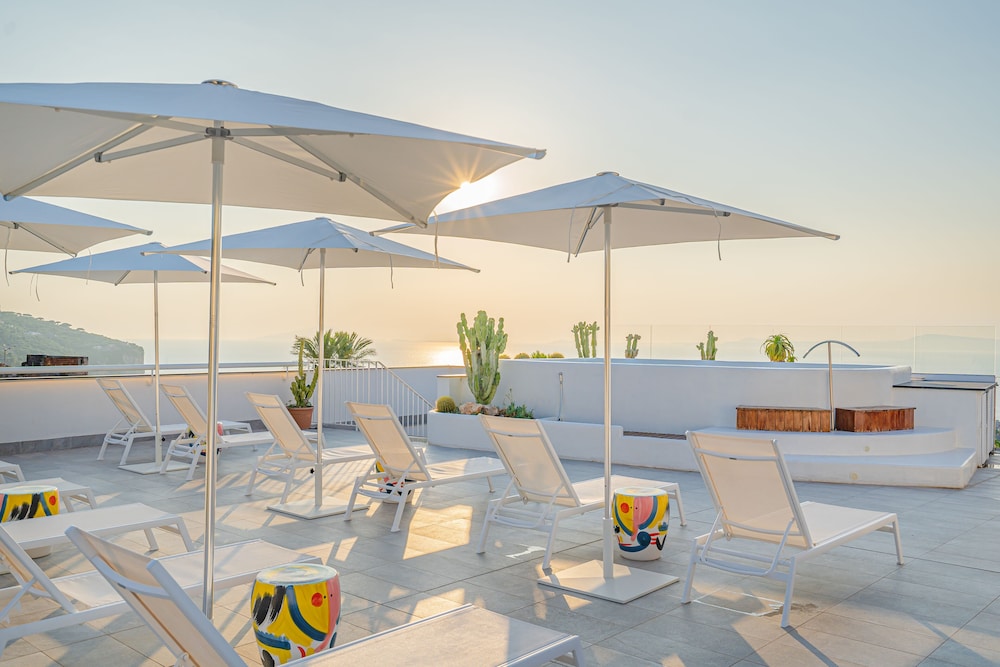 Domo20 Hotel Sky Bar — Vico Equense