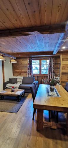 Le Renne Blanc Pyrenees de France — hotel in Font-Romeu-Odeillo-Via