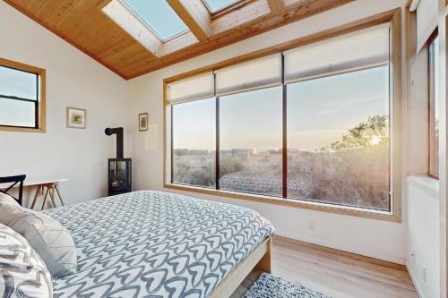 Del Mar Meadow in Sea Ranch, United States