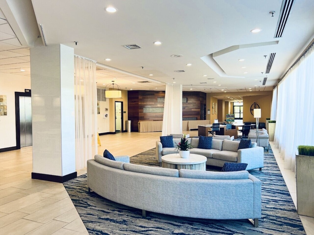 DoubleTree by Hilton Atlantic Beach Oceanfront - photo 3