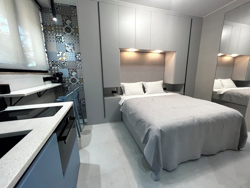 Golden Beach Suites in Sarande, Albania