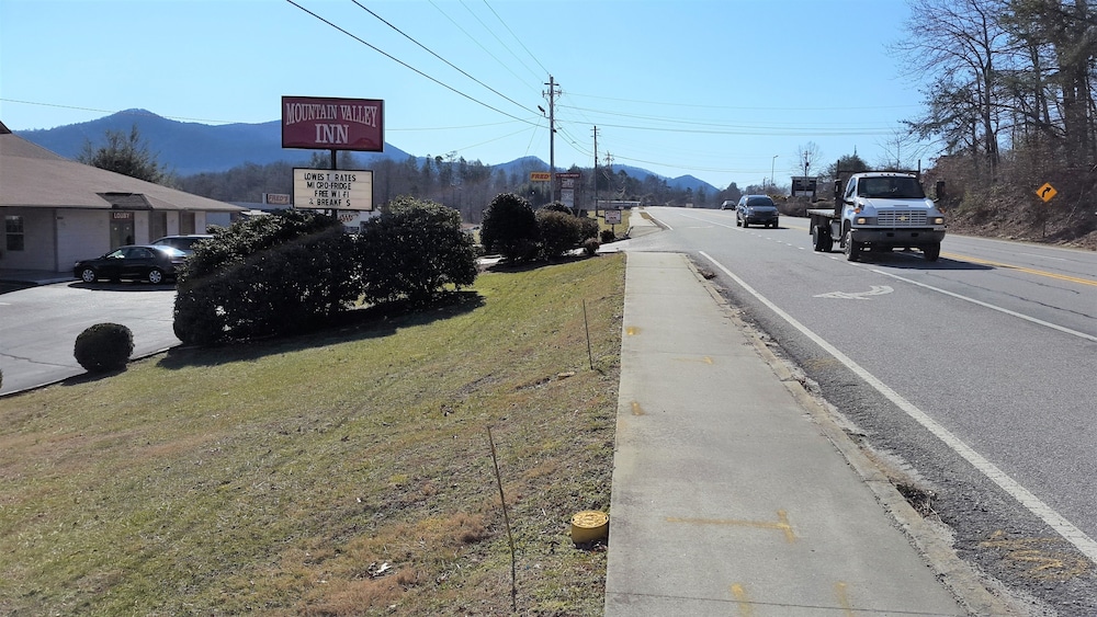 Mountain Valley Inn Dillard - photo 47