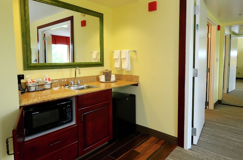 Hampton Inn & Suites Lamar - photo 55