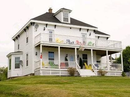 Dolan’s Inn & Suites in Pictou, Canada