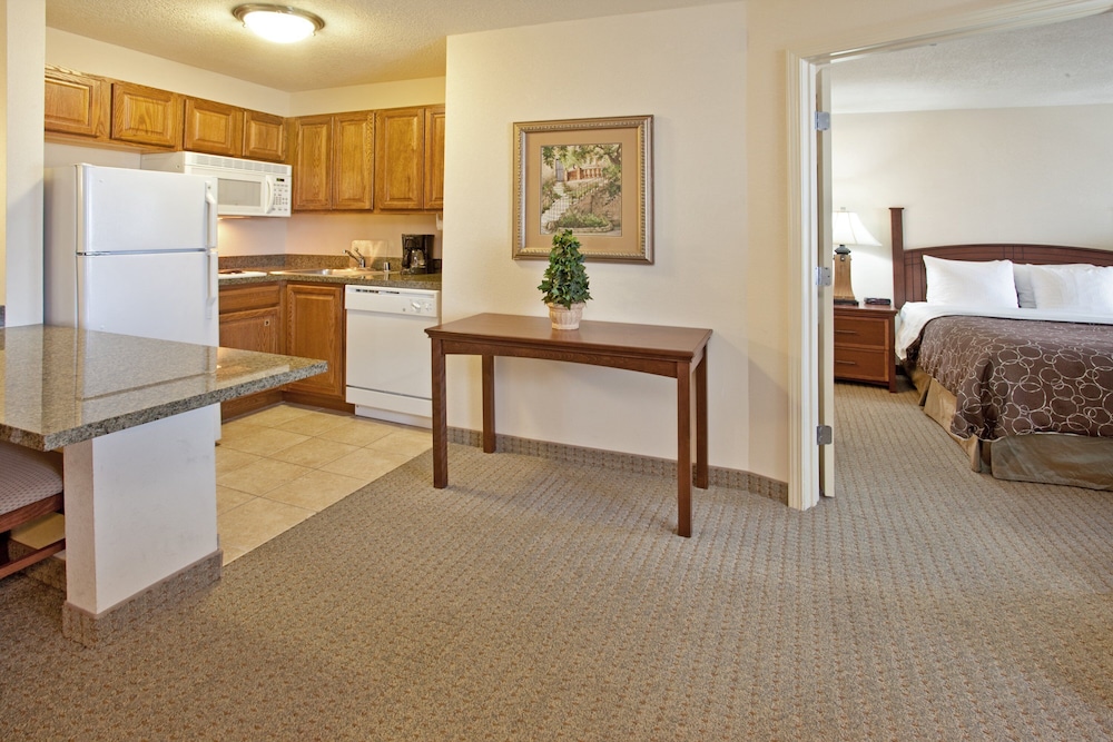 Staybridge Suites North Albuquerque by IHG - photo 10