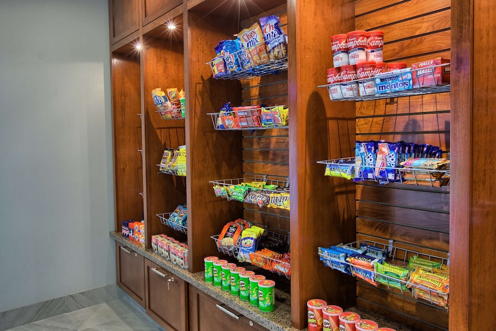 Hilton Garden Inn Durham University Medical Center - photo 33