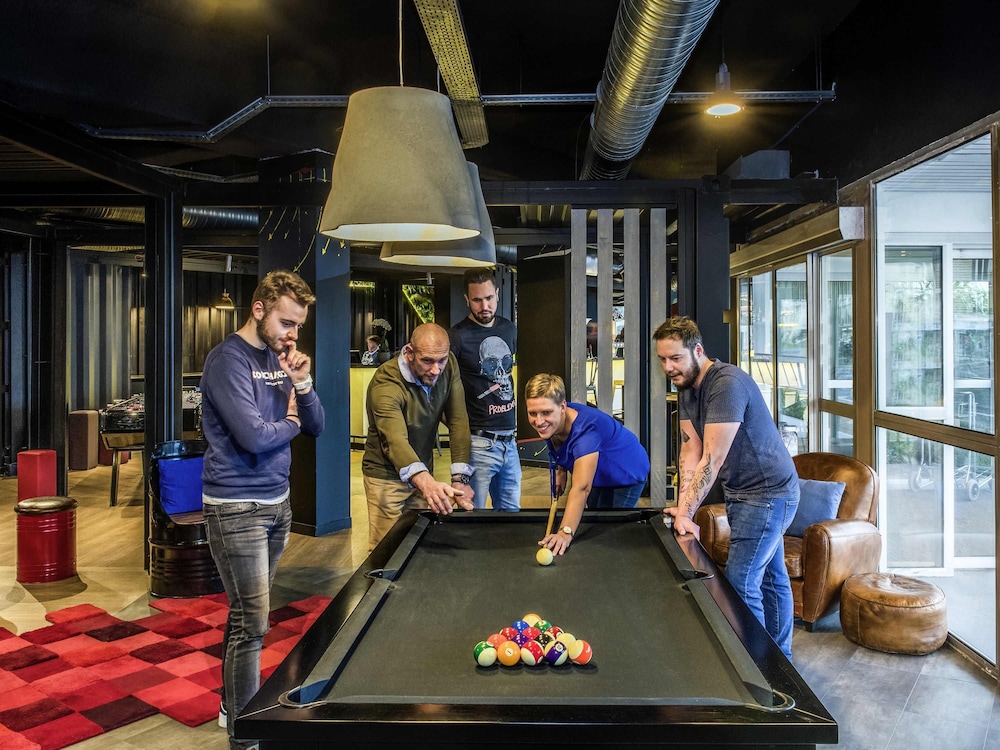 Mercure Le Havre Centre Bassin du Commerce — 4-Star Luxury Hotel in Le Havre, France