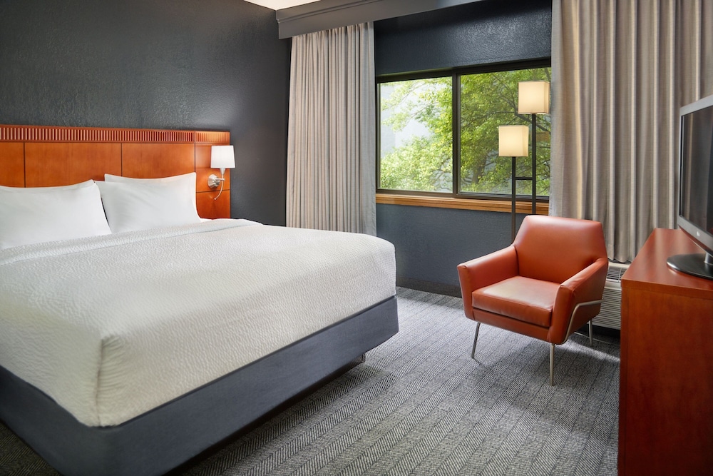 Courtyard by Marriott Nashville Brentwood - photo 8