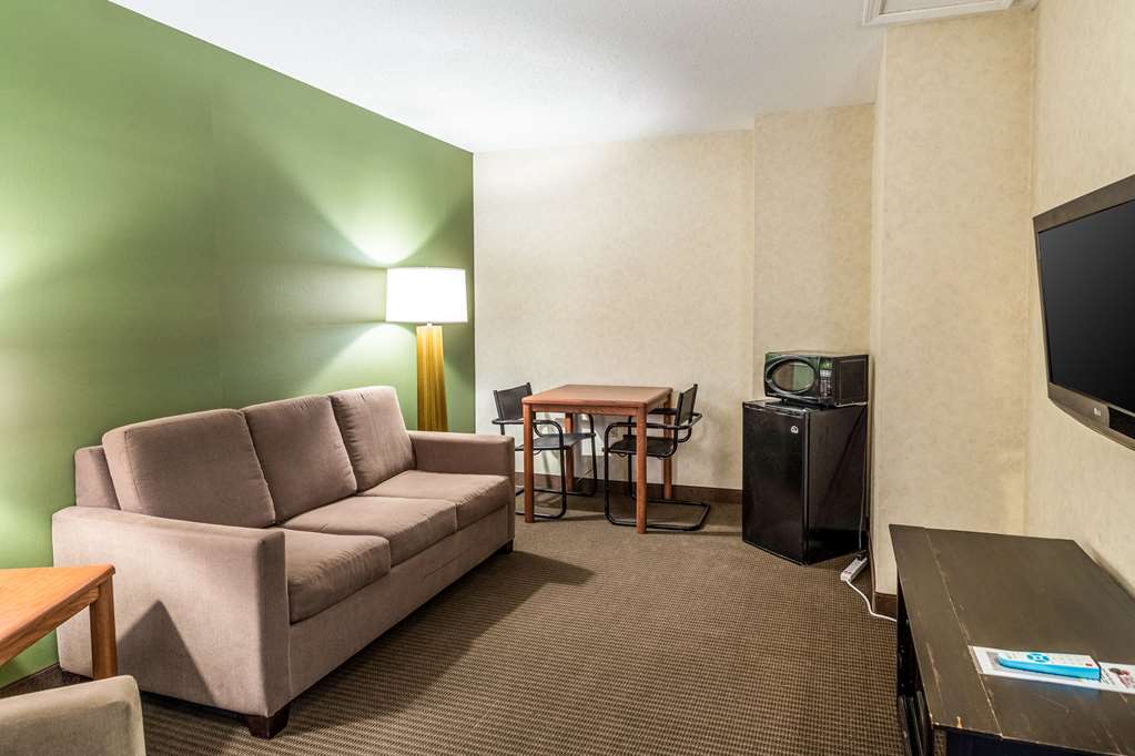 Sleep Inn & Suites Bay View Acme Travers City - photo 32