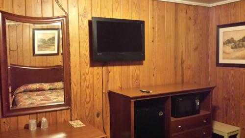 Texas Inn Motel - photo 40