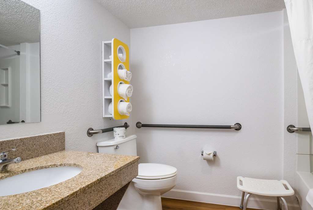 Motel 6 Prospect Heights IL - photo 17
