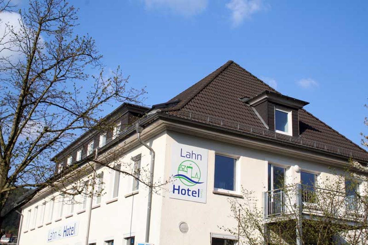 Smerekovyi Dvir - carbon neutral hotel in Unknown City