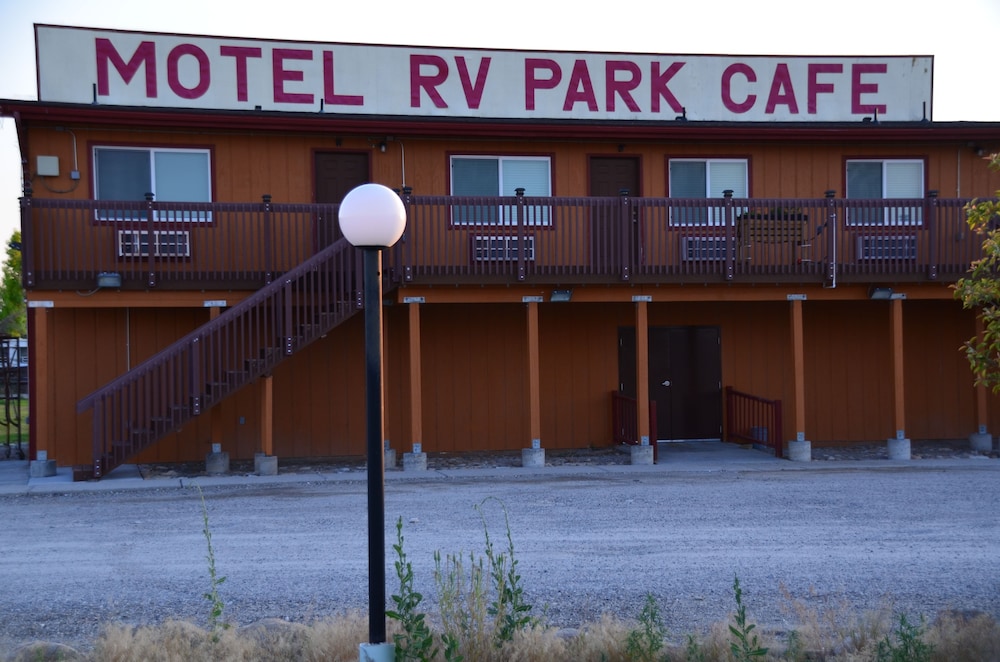 Wells Chinatown - featured photo