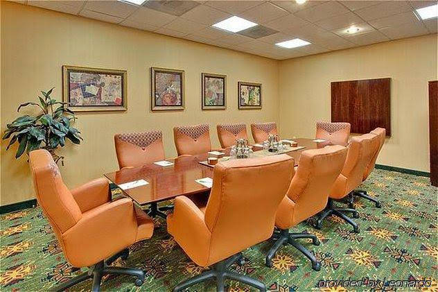 Holiday Inn Hotel & Suites Tucson Airport North - photo 15