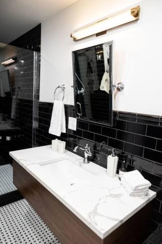 The Gas Lamp Hotel Davy Suite - photo 3