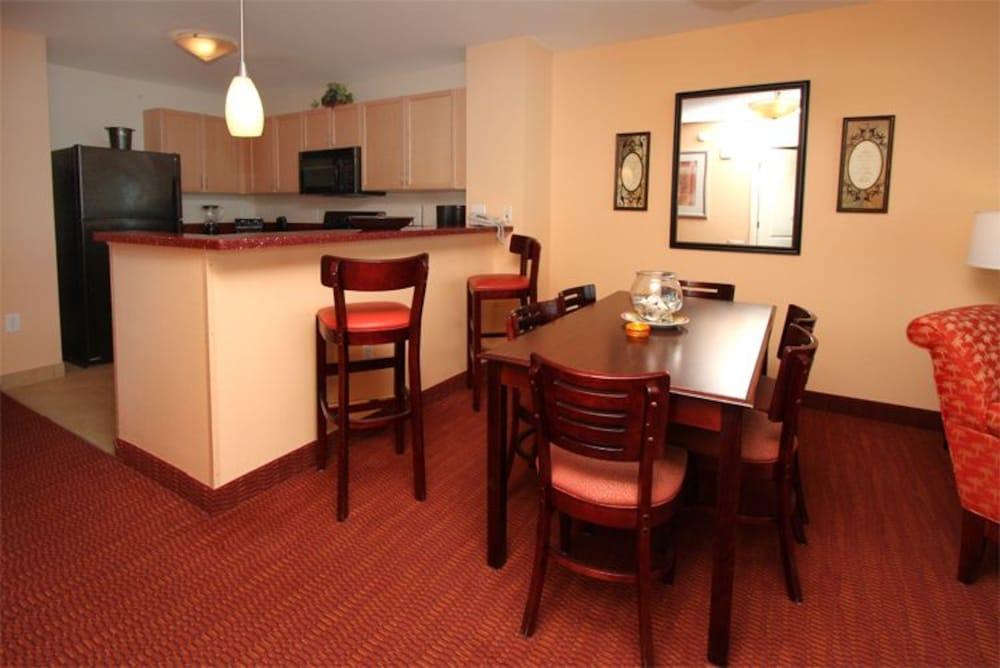 Prince Resort by Elliott Beach Rentals - photo 13