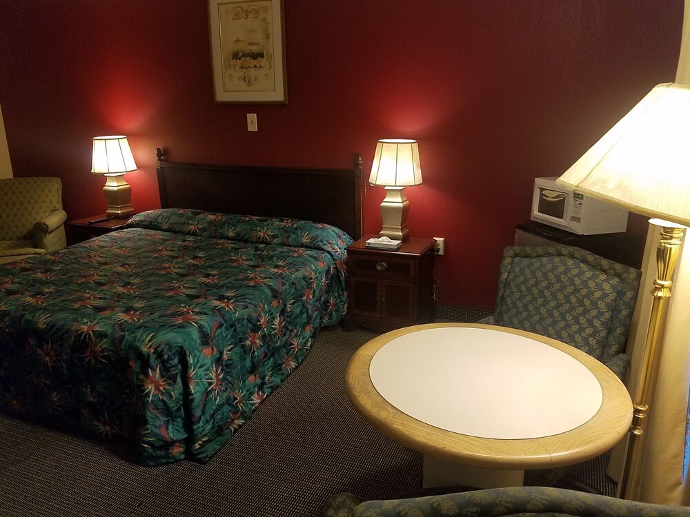 Maplehurst Motel - photo 11