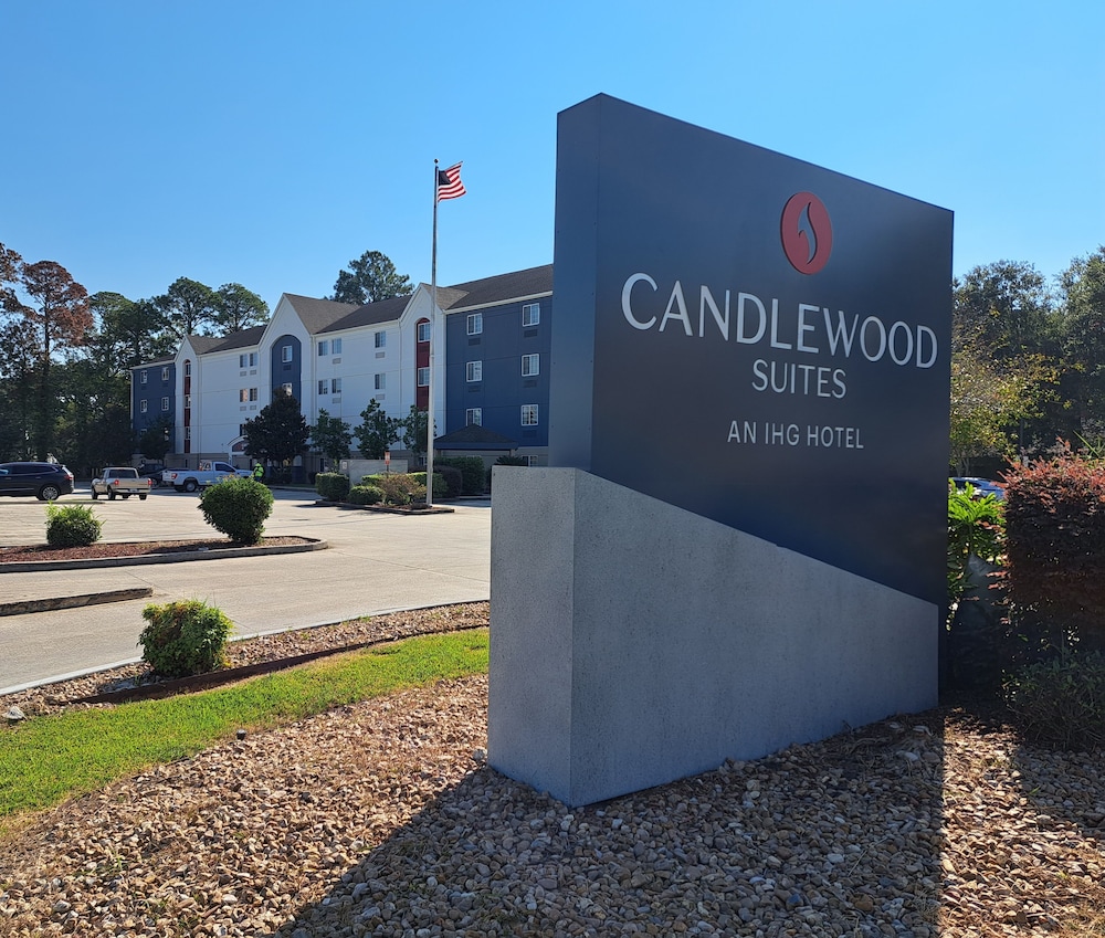 Candlewood Suites Lafayette River Ranch an IHG Hotel - photo 33