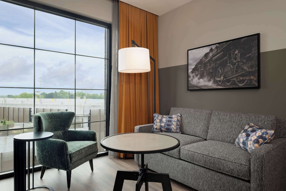 Hotel Nickel Plate Fishers Tapestry Collection by Hilton - photo 25