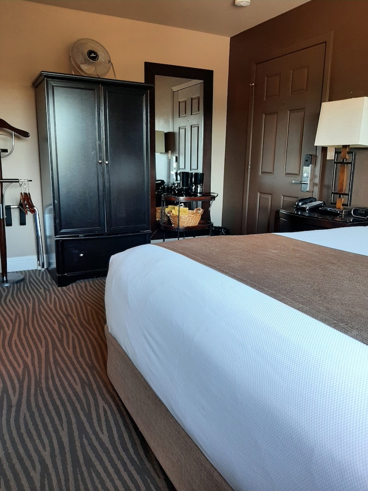 Bandon Inn - photo 25