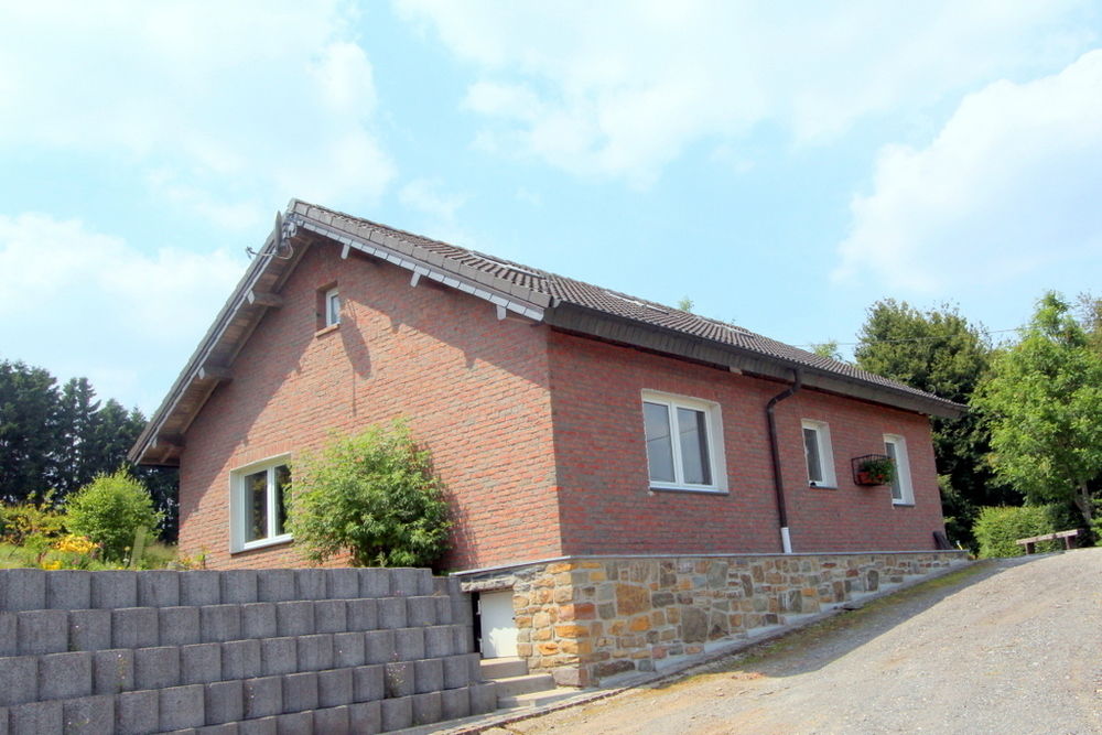 Villadelux Ruhrberg — Butgenbach