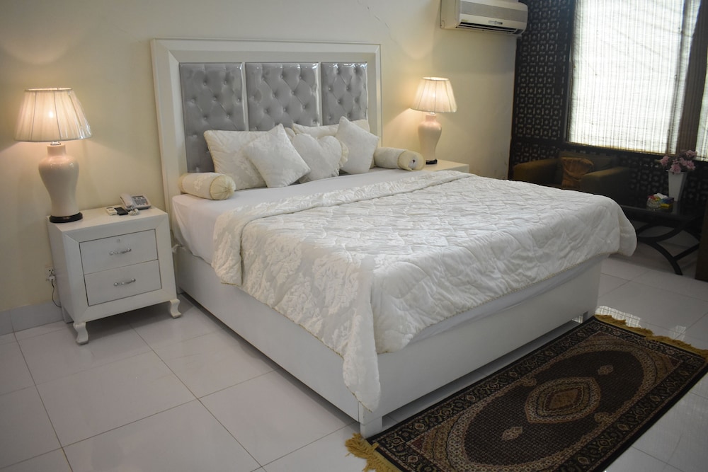 Hotel Royal Palace Rawalpindi in Rawalpindi, Pakistan