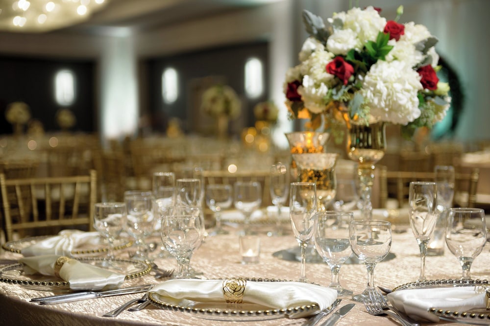 Sheraton Cerritos Hotel - photo 11