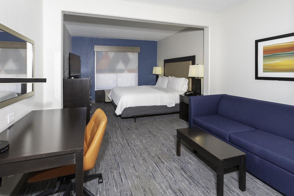 Holiday Inn Express & Suites Jacksonville Airport by IHG - photo 22