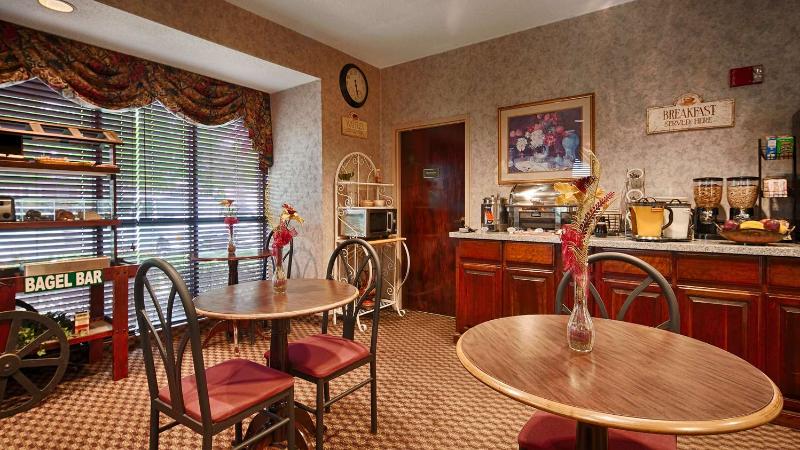 Best Western Home Place Inn - photo 25