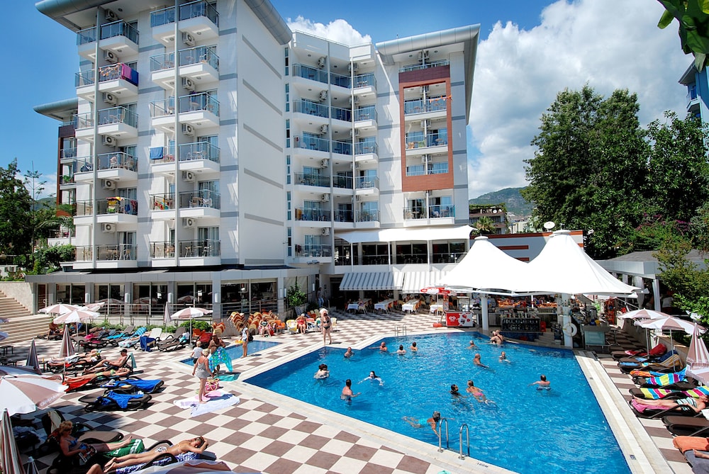 Grand Okan Hotel — 4-Star Luxury Hotel in Alanya, Turkey