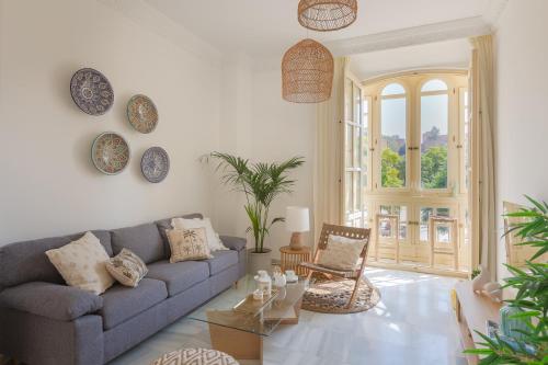 BalcA3n de Picasso: Bright apartment with incredible views — 4-Star Luxury Hotel in Malaga, Spain