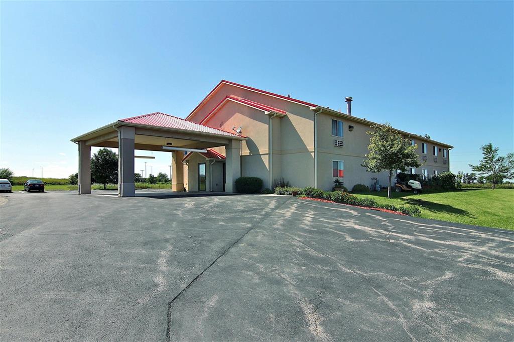 Motel 6 Gilman IL - photo 4