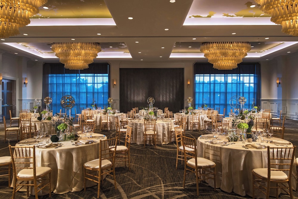 Renaissance Raleigh North Hills Hotel - photo 60