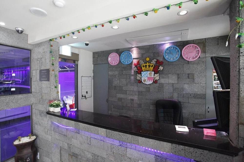 Hotel Louis — hotel in Seongnam-Si