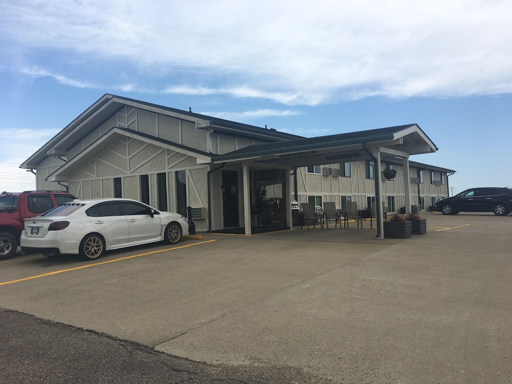Mobridge Kountry Inn - photo 22