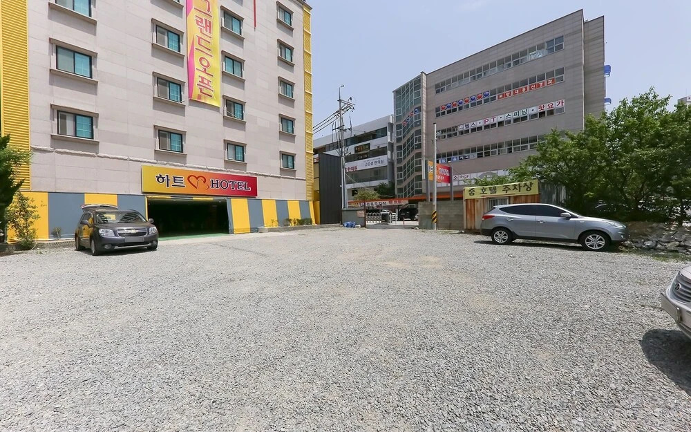 Cheonan Hotel Heart in Cheonan, South Korea