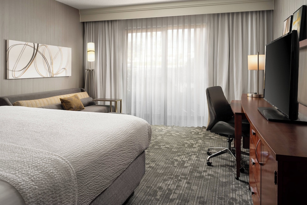 Courtyard by Marriott Phoenix Mesa - photo 13
