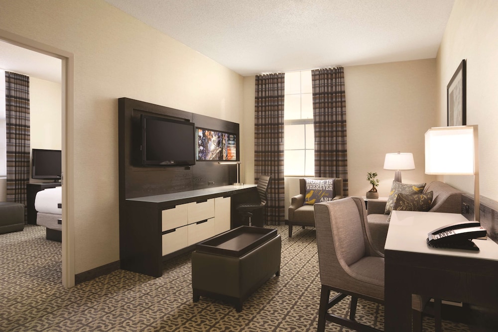 DoubleTree by Hilton Boston Downtown - photo 8