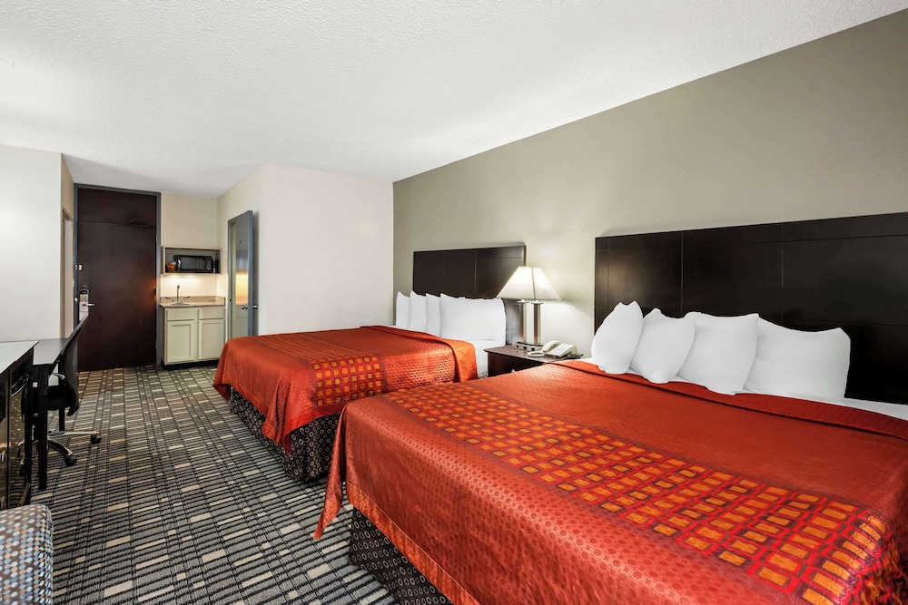 SureStay Plus Hotel by Best Western Lubbock Medical Center - photo 24